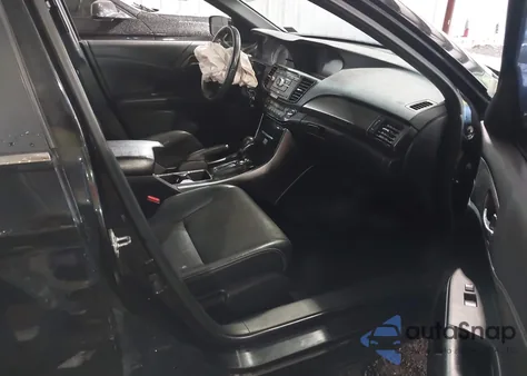 2016 Honda Accord Sport из США, поврежденный, VIN 1HGCR2F57GA025808